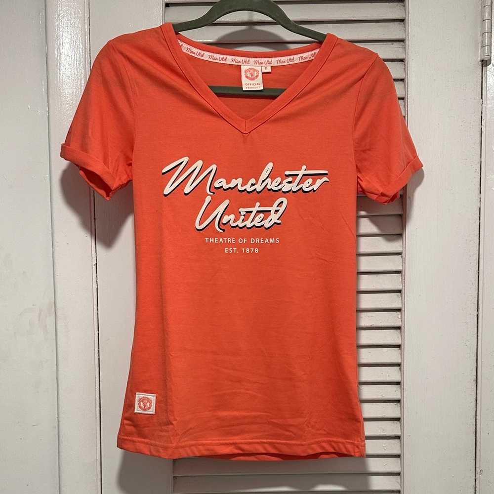 Manchester United Women's Orange V-Neck Tee